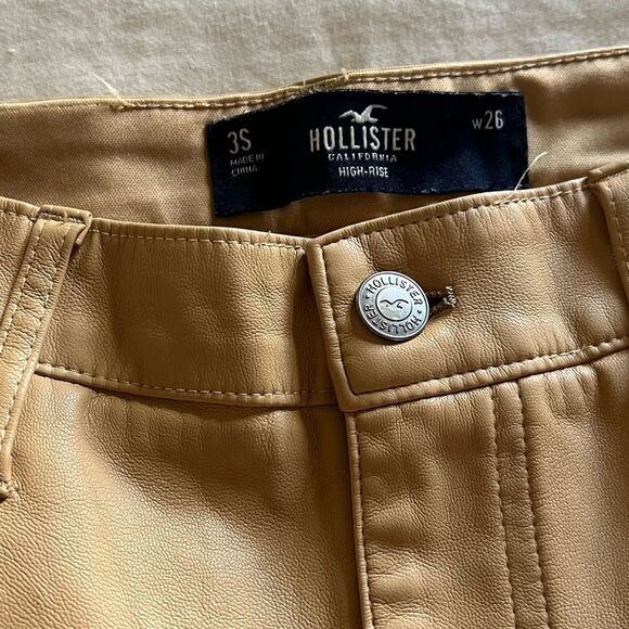 Hollister High-Rise Faux Leather Tan Pants - Picture 2 of 7